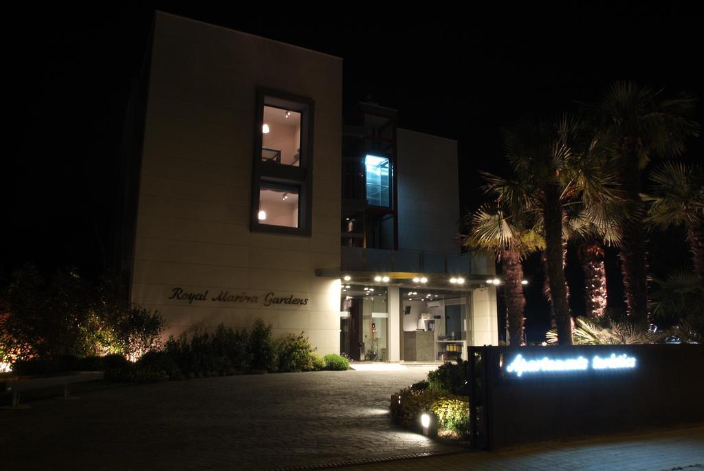 קסטלדפלס Apartamentos Royal Marina Gardens מראה חיצוני תמונה
