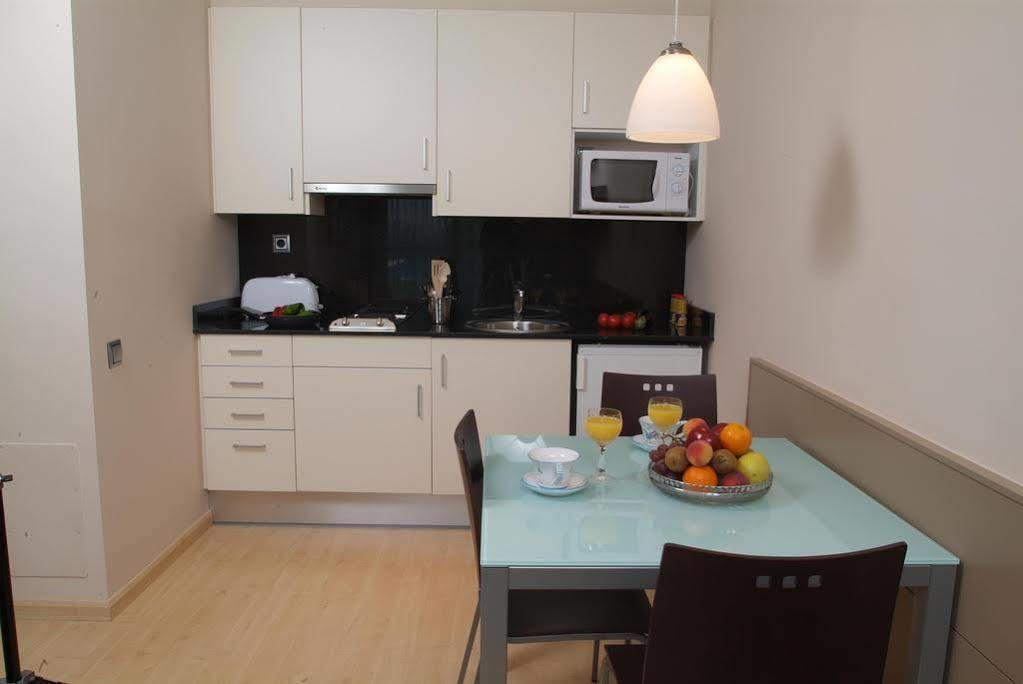 קסטלדפלס Apartamentos Royal Marina Gardens מראה חיצוני תמונה