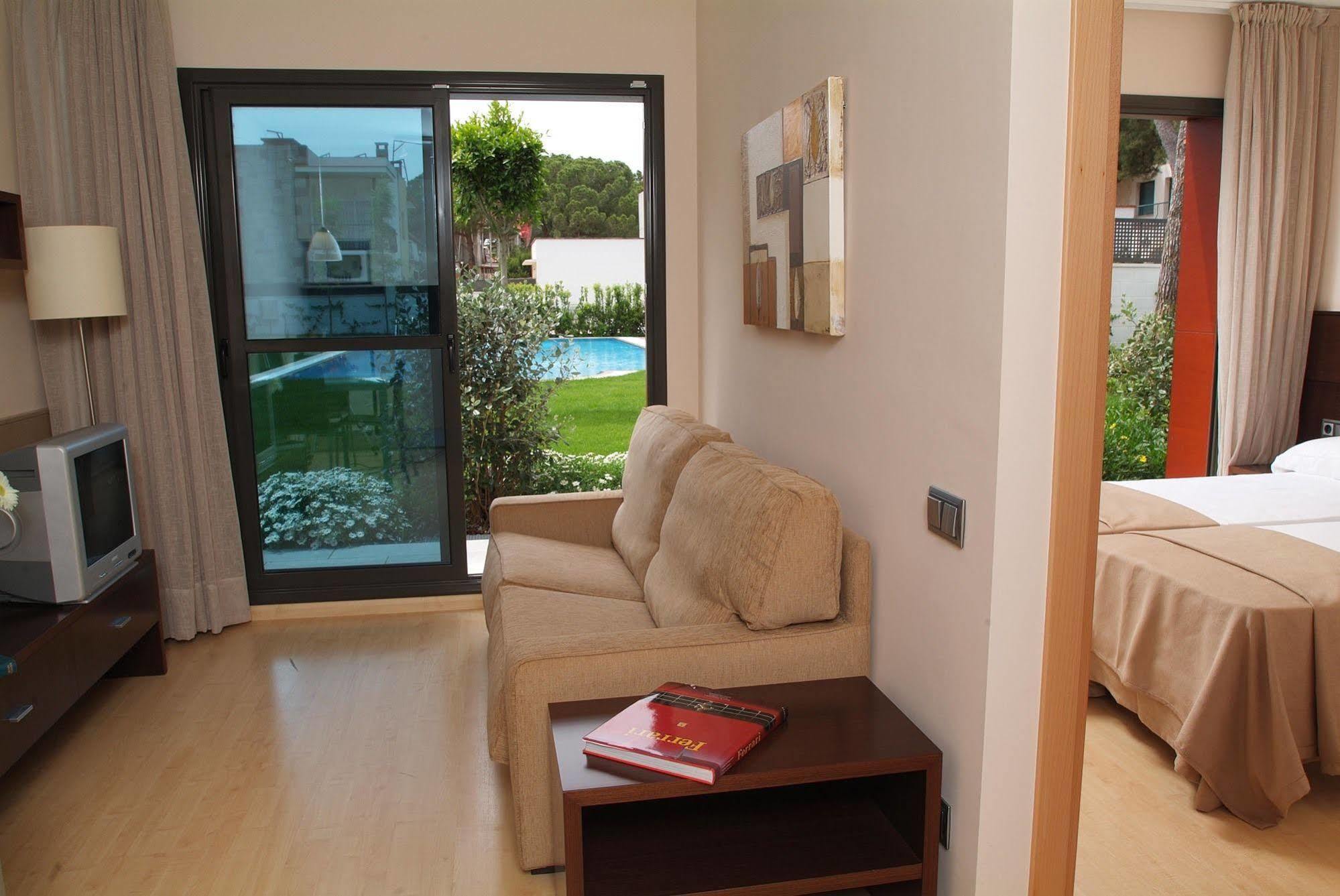 קסטלדפלס Apartamentos Royal Marina Gardens מראה חיצוני תמונה