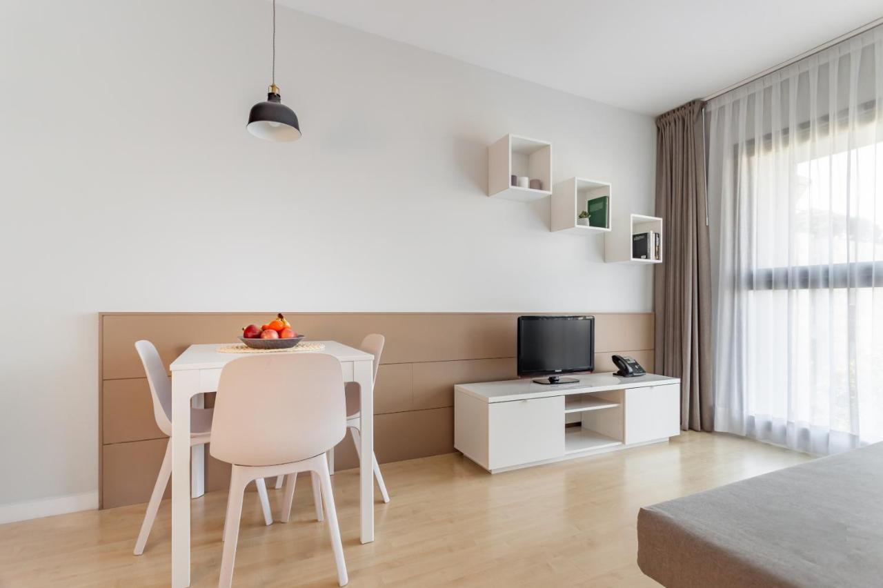 קסטלדפלס Apartamentos Royal Marina Gardens מראה חיצוני תמונה